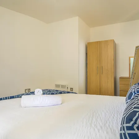 Charming 1-bed In Leeds (West Yorkshire)