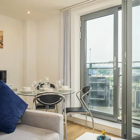 Charming 1-bed In Leeds (West Yorkshire)