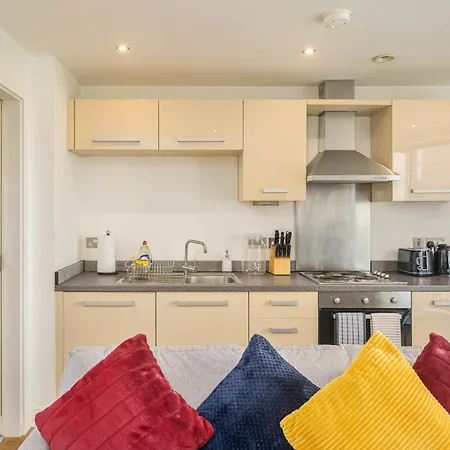 Apartment Charming 1-bed In *